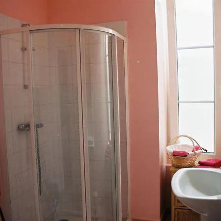Evasion Authentique: Chambre De Charme Au Presbytere, - Fr-1-600-231 3* Niort-la-Fontaine