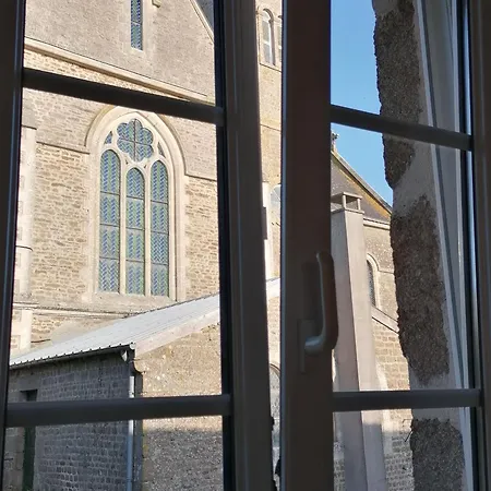 Evasion Authentique: Chambre De Charme Au Presbytere, - Fr-1-600-231 3* Niort-la-Fontaine
