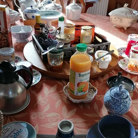Bed and Breakfast Evasion Authentique: Chambre De Charme Au Presbytere, - Fr-1-600-231 Niort-la-Fontaine