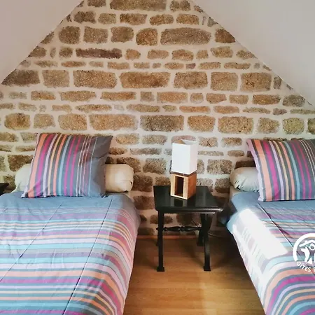 Evasion Authentique: Chambre De Charme Au Presbytere, - Fr-1-600-231 Niort-la-Fontaine